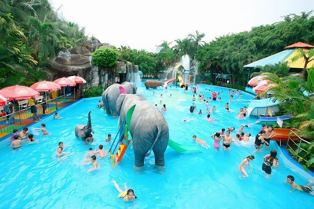 The Zoo at Dam Sen Park is one of the oldest urban zoos in Ho Chi Minh City